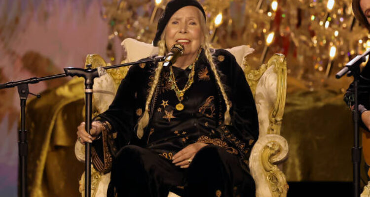 Joni Mitchell Net Worth